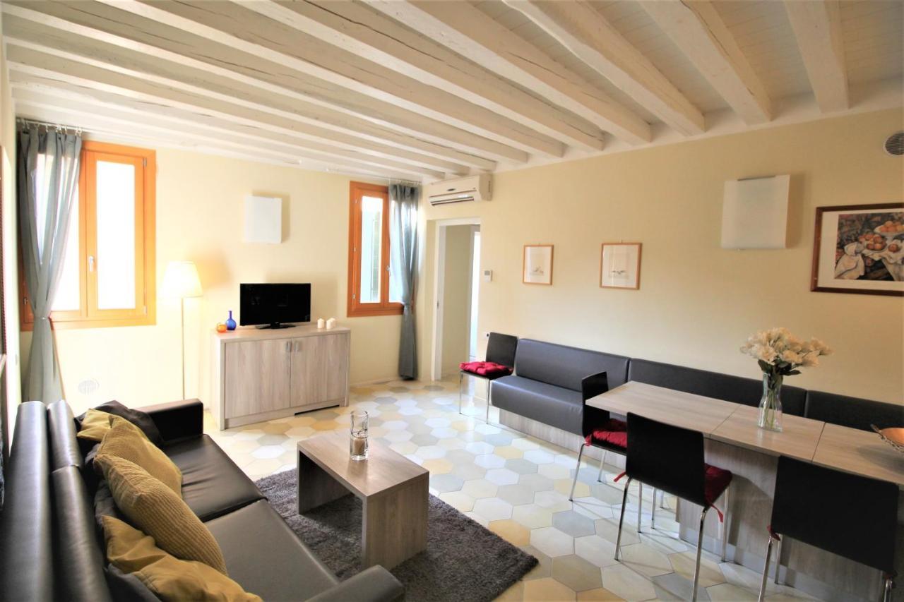 New And Spacious Apartment Venedig